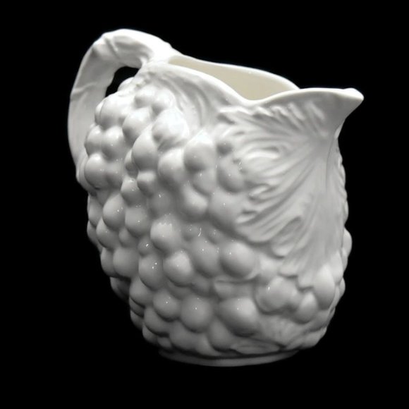 Pier 1 Pitcher White Ceramic Embossed Grapes and Leaves Made in Italy - Picture 1 of 8